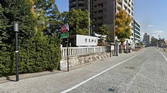 �����_��