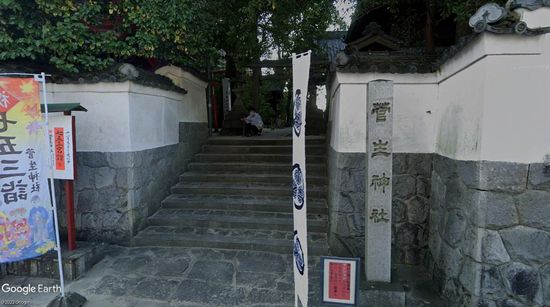 �����_��