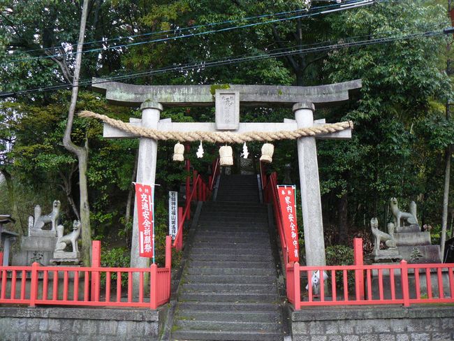 �O����א_��