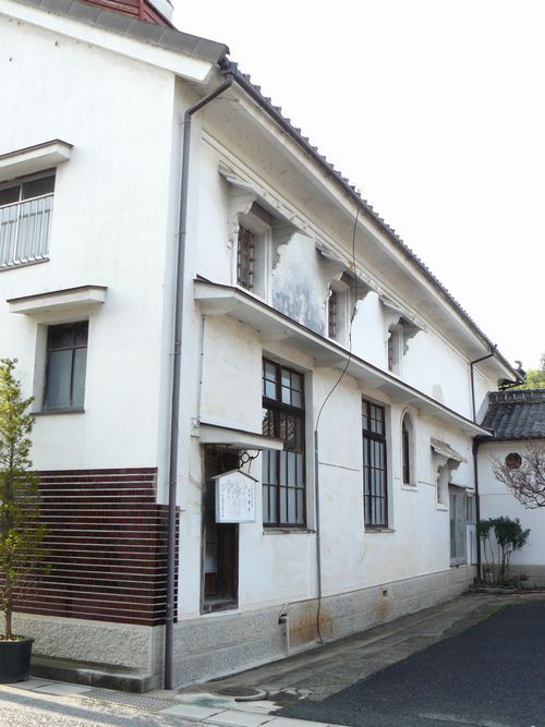 �㉺�L���X�g����