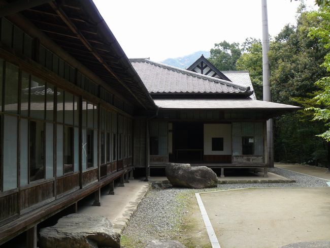 ��������{�i�ߒ������ɁE�a��