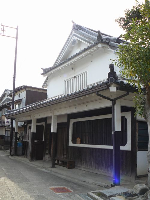 ��ӎq����