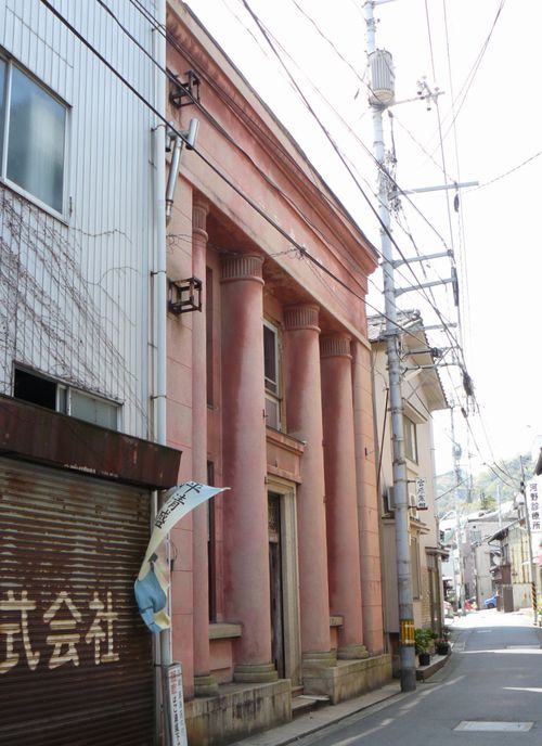 ���|����s