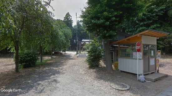 ���X�h�_�Ђ̒���