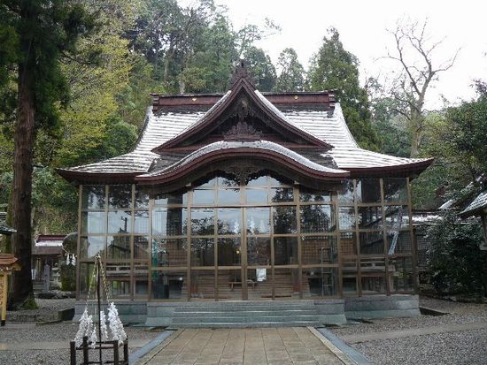 �����{�i���R���Ёj