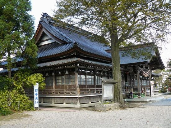 �䗘�ޗ��s�����i���{�O�s�����j