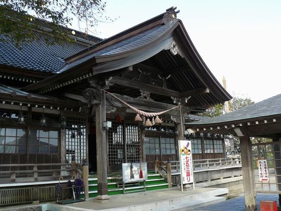 �䗘�ޗ��s�����i���{�O�s�����j