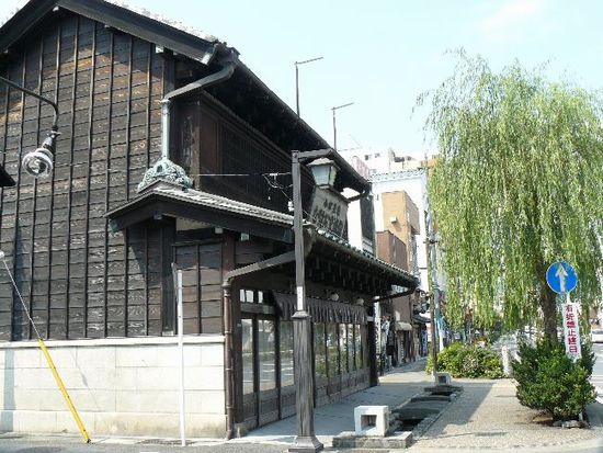 ���c���s