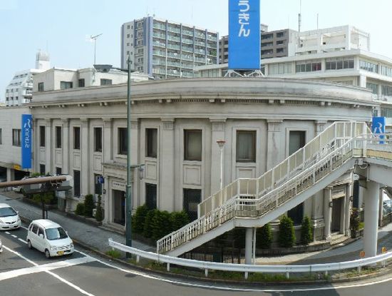 �����a��s