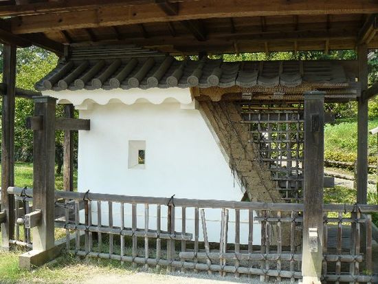 ���c����