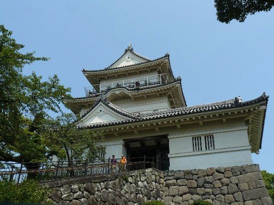 ���c����