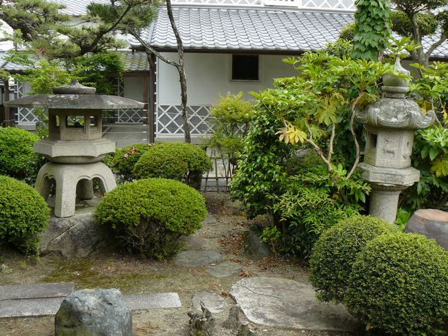 �đ��M�������[