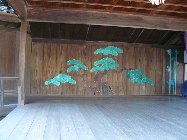 ���q�_��