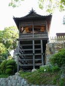 ���q�_��