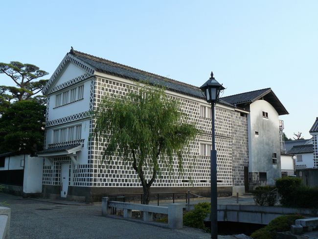 �q�~�l�Ê�