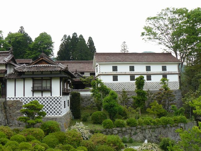 ���]�ƏZ��