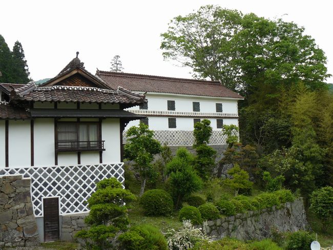 ���]�ƏZ��