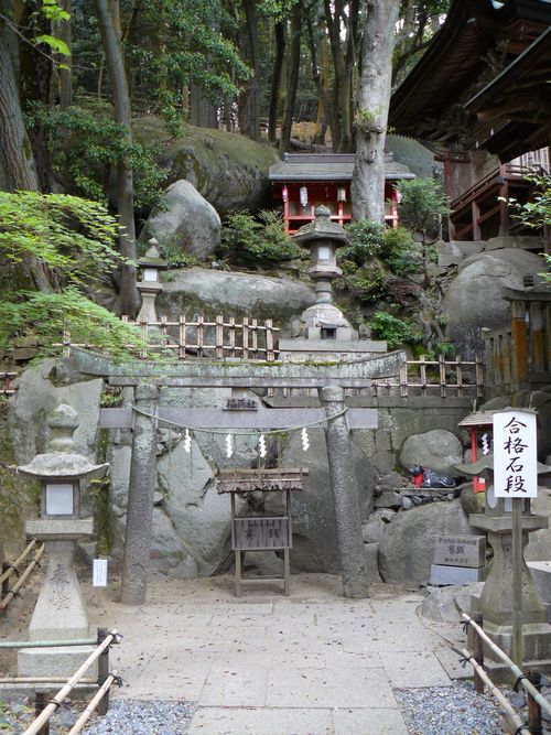 �R���_��