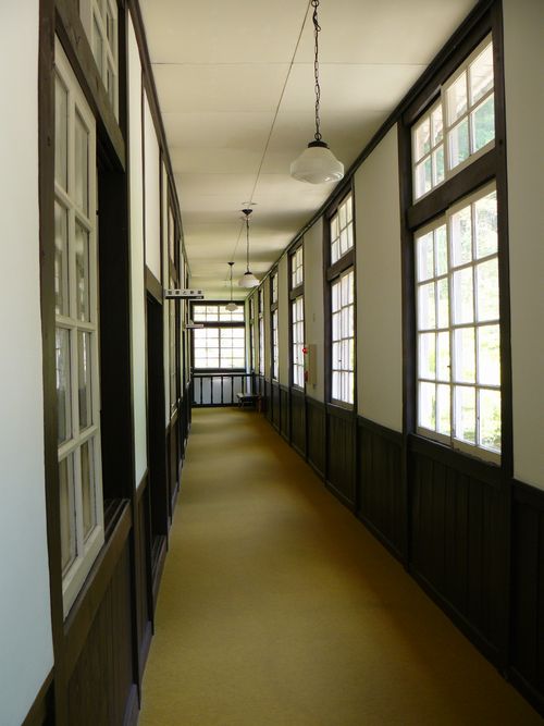 �����w�Z