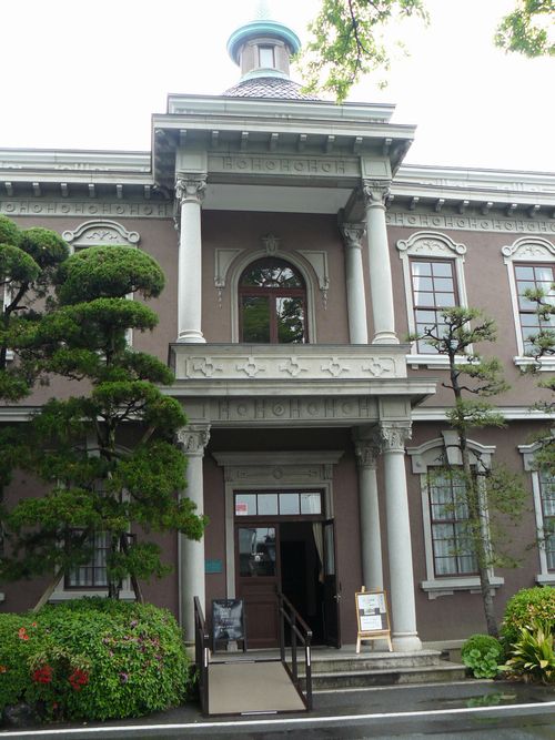 �������a�@�{��