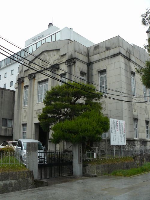 ���ÎR����}����