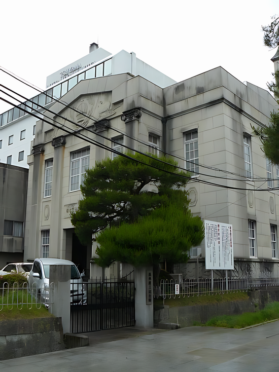 ���ÎR����}����