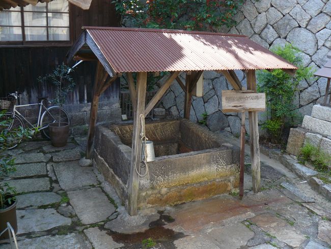 �䒃�����