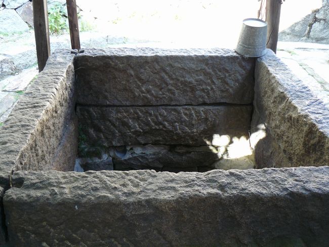 �䒃�����