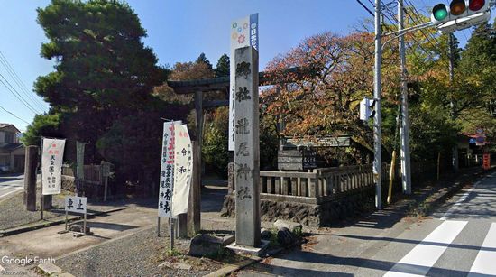 ���s�{�{����_��